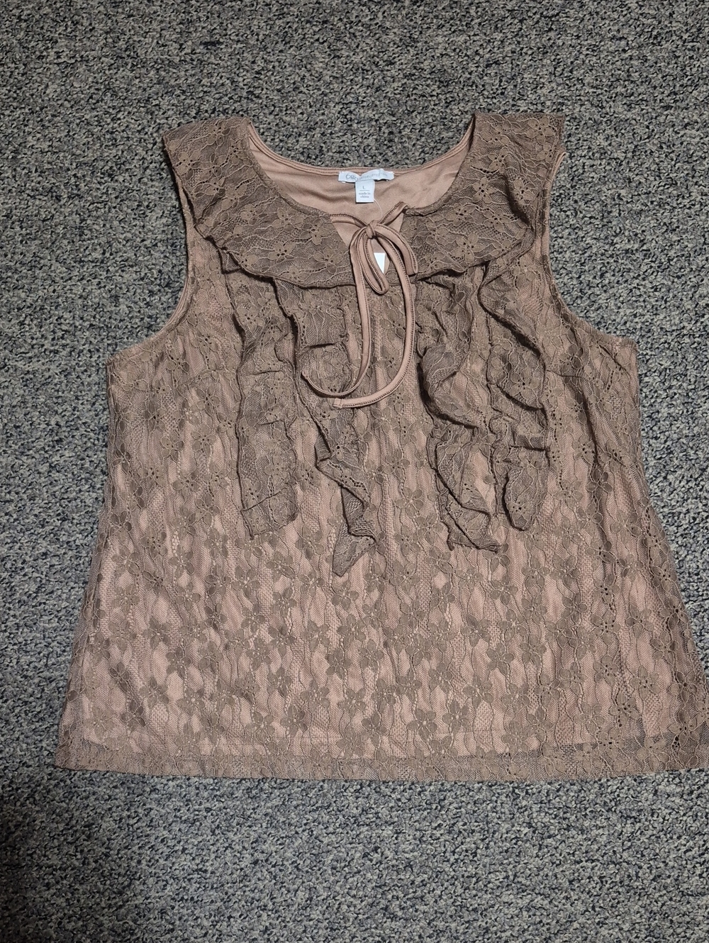 Cato Tan Lace Ruffle Tie-Front Sleeveless Blouse